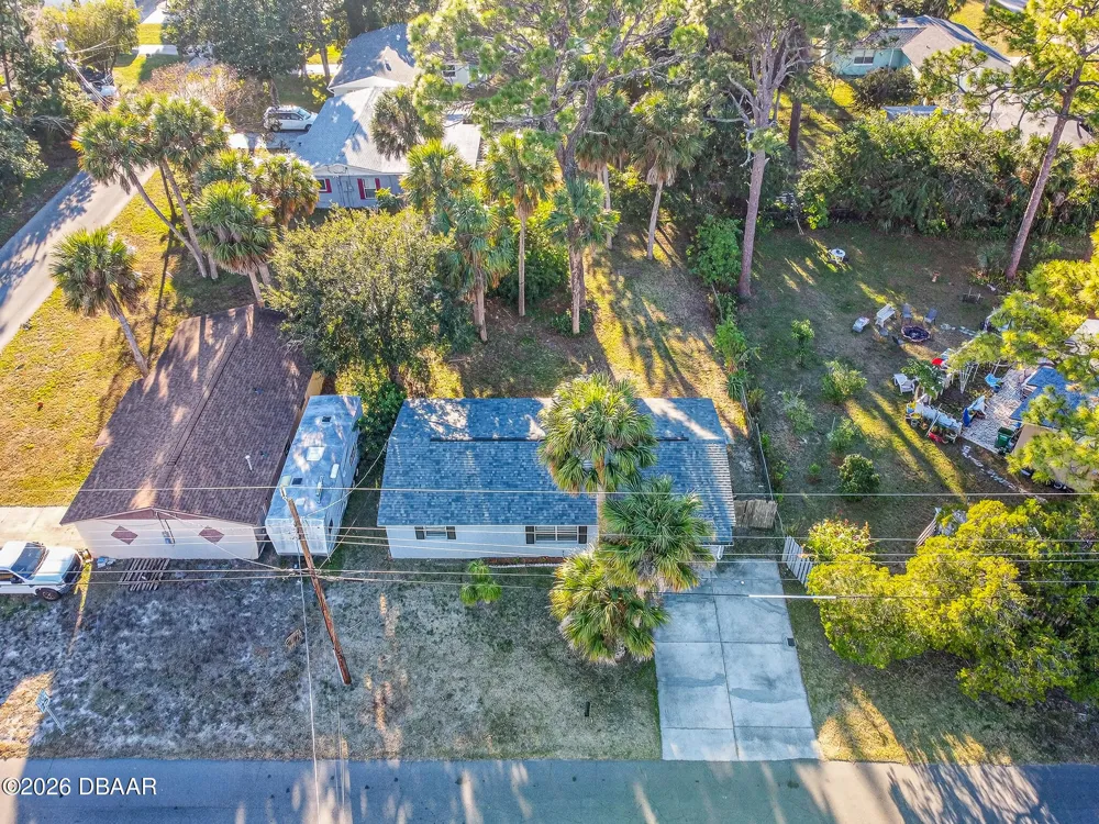 1806 James Street South Daytona, FL 32119