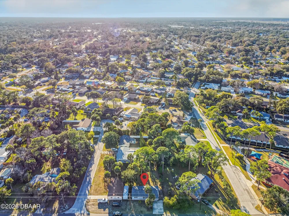 1806 James Street South Daytona, FL 32119