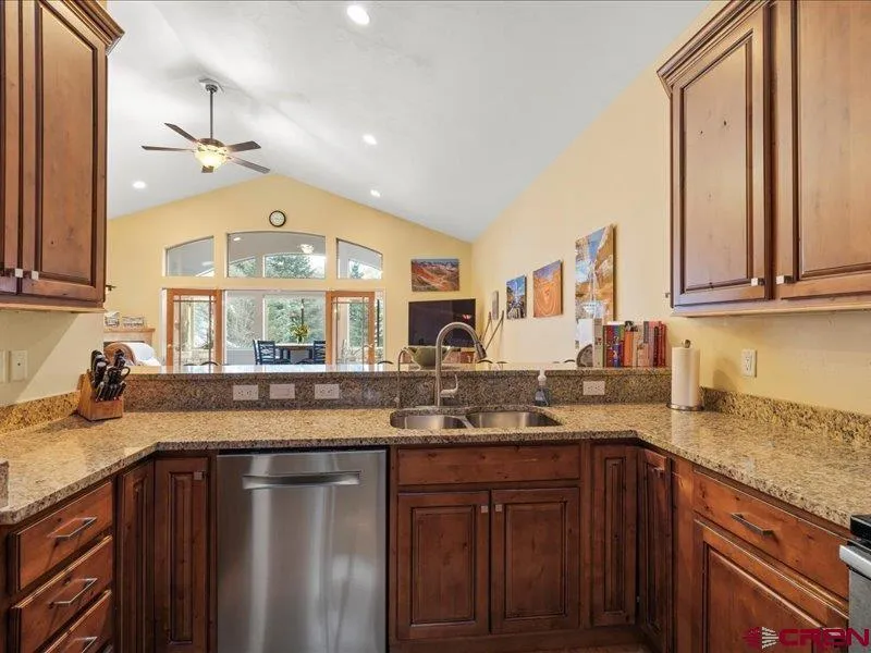 1271 Main Street Ouray, CO 81427