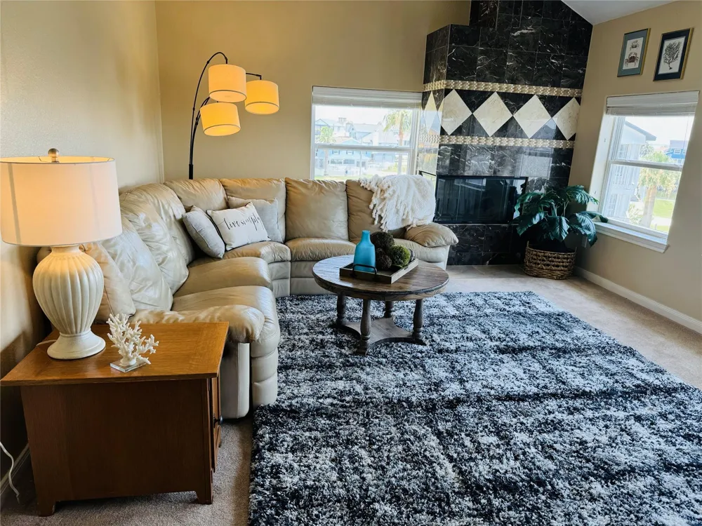 1303 Tiki Drive Tiki Island, TX 77554