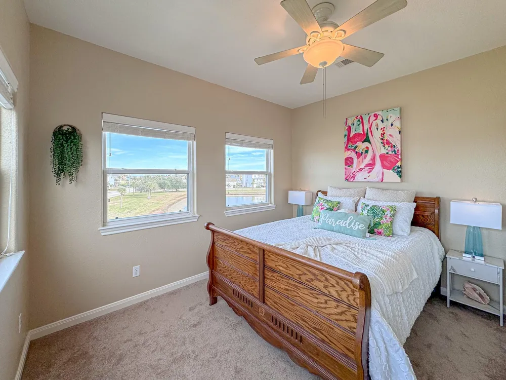 1303 Tiki Drive Tiki Island, TX 77554