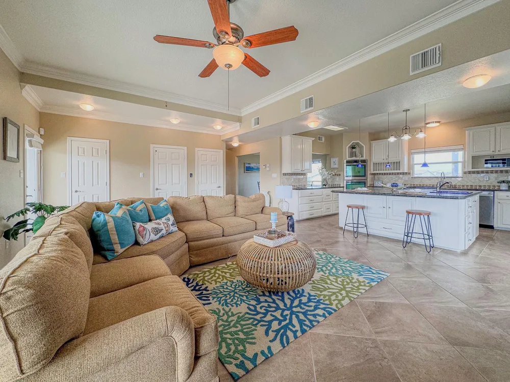 1303 Tiki Drive Tiki Island, TX 77554