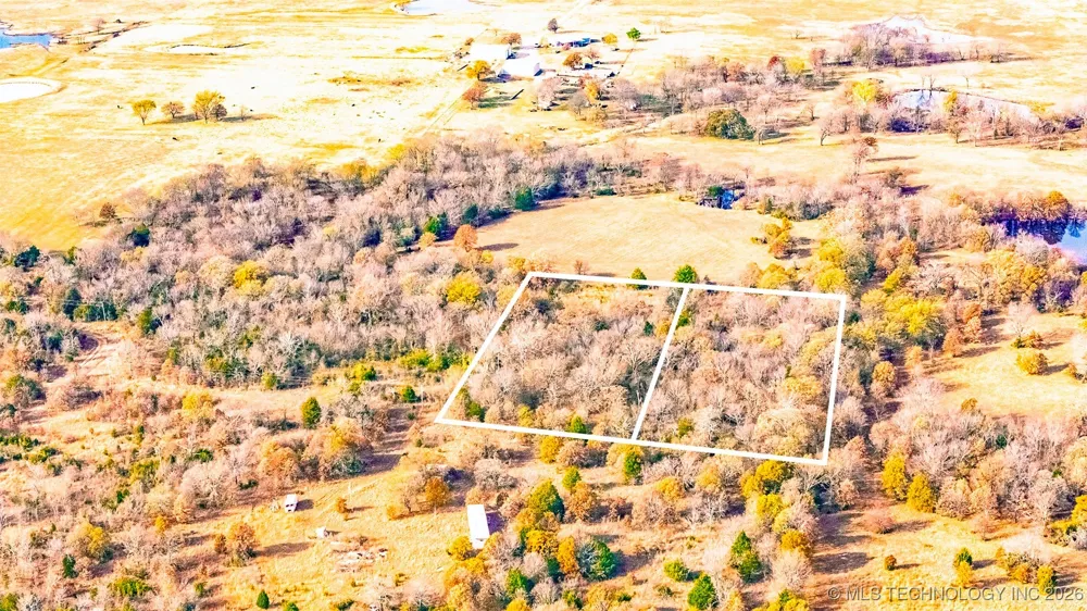 58 E 1120 ROAD Checotah, OK 74426