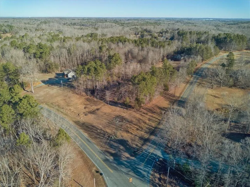 2381 Mount Hope Church Road Whitsett, NC 27377