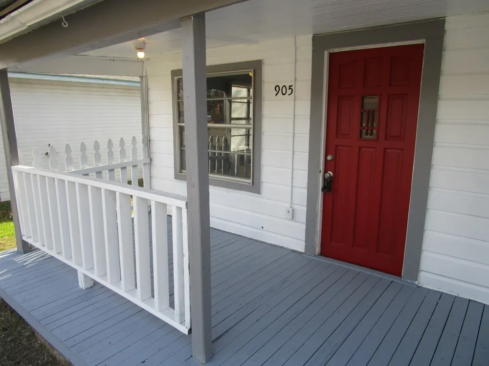 905 Wallis Avenue Santa Anna, TX 76878