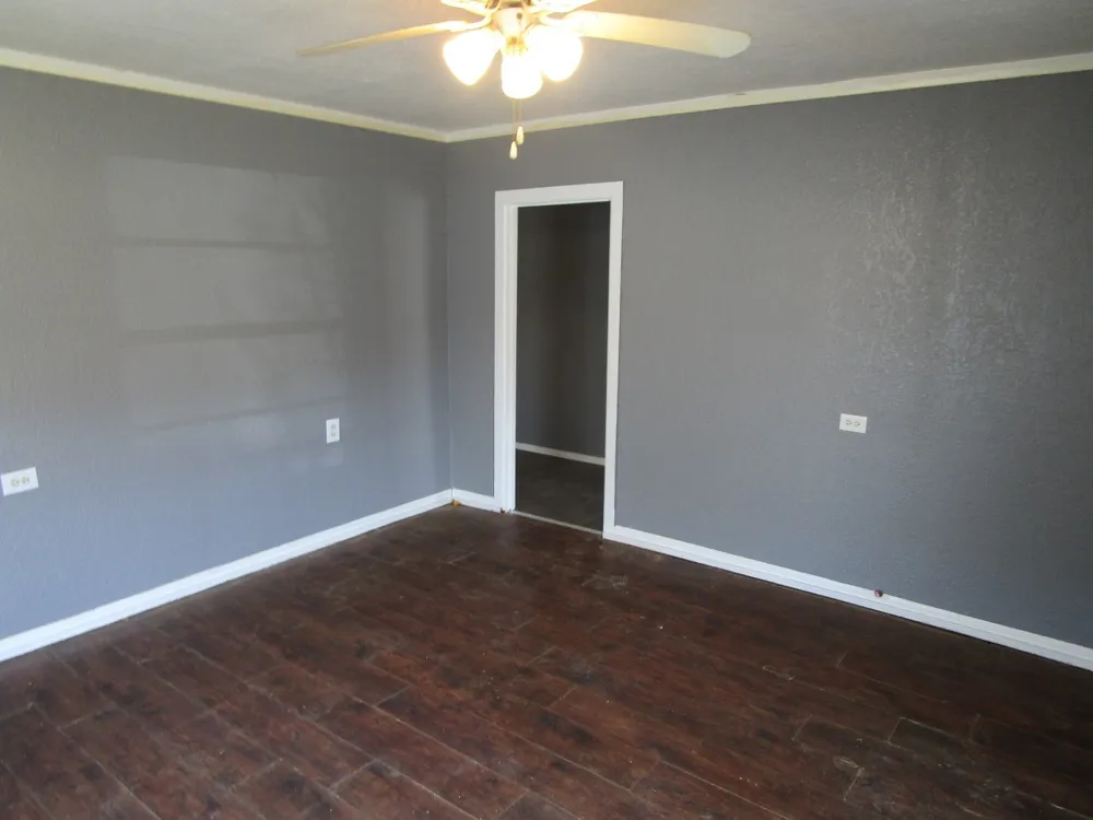 905 Wallis Avenue Santa Anna, TX 76878