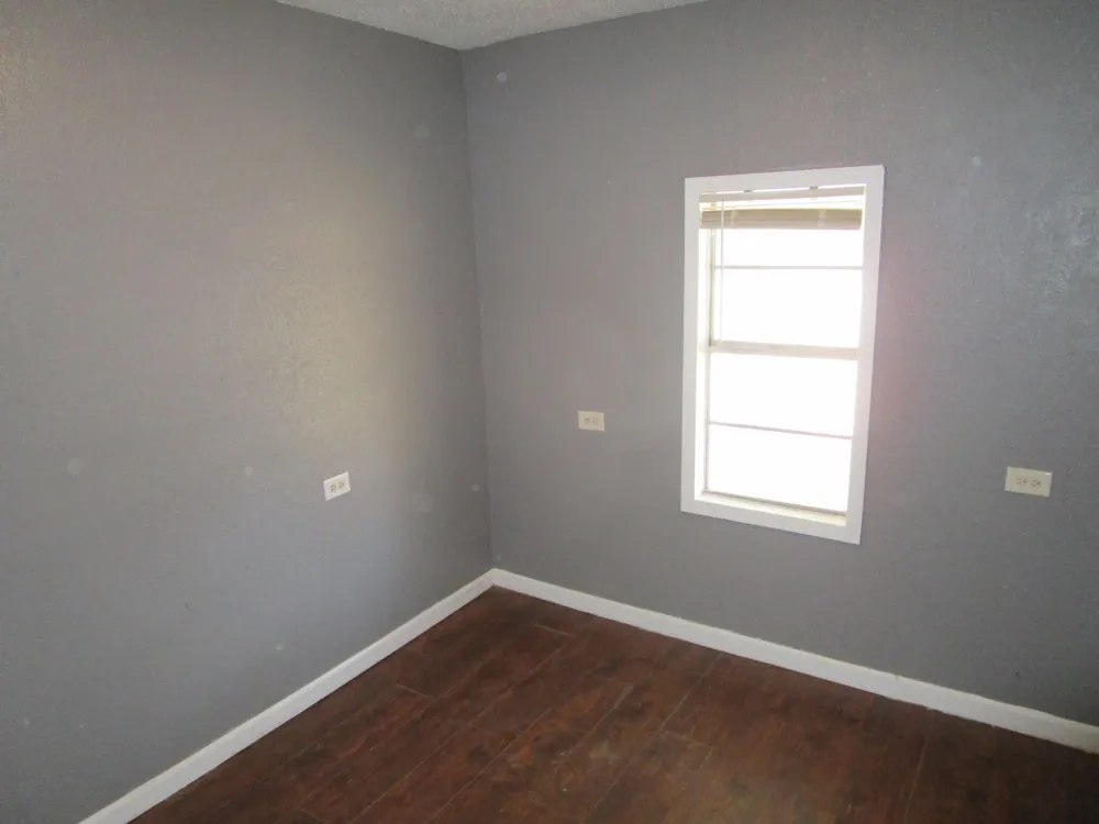 905 Wallis Avenue Santa Anna, TX 76878