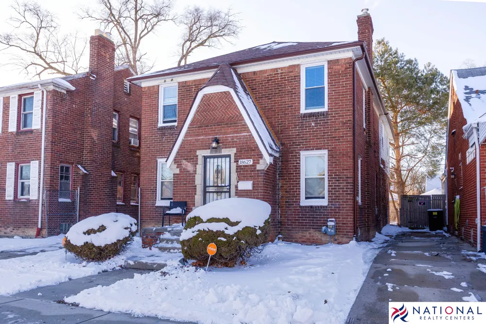 18627 Washburn Street