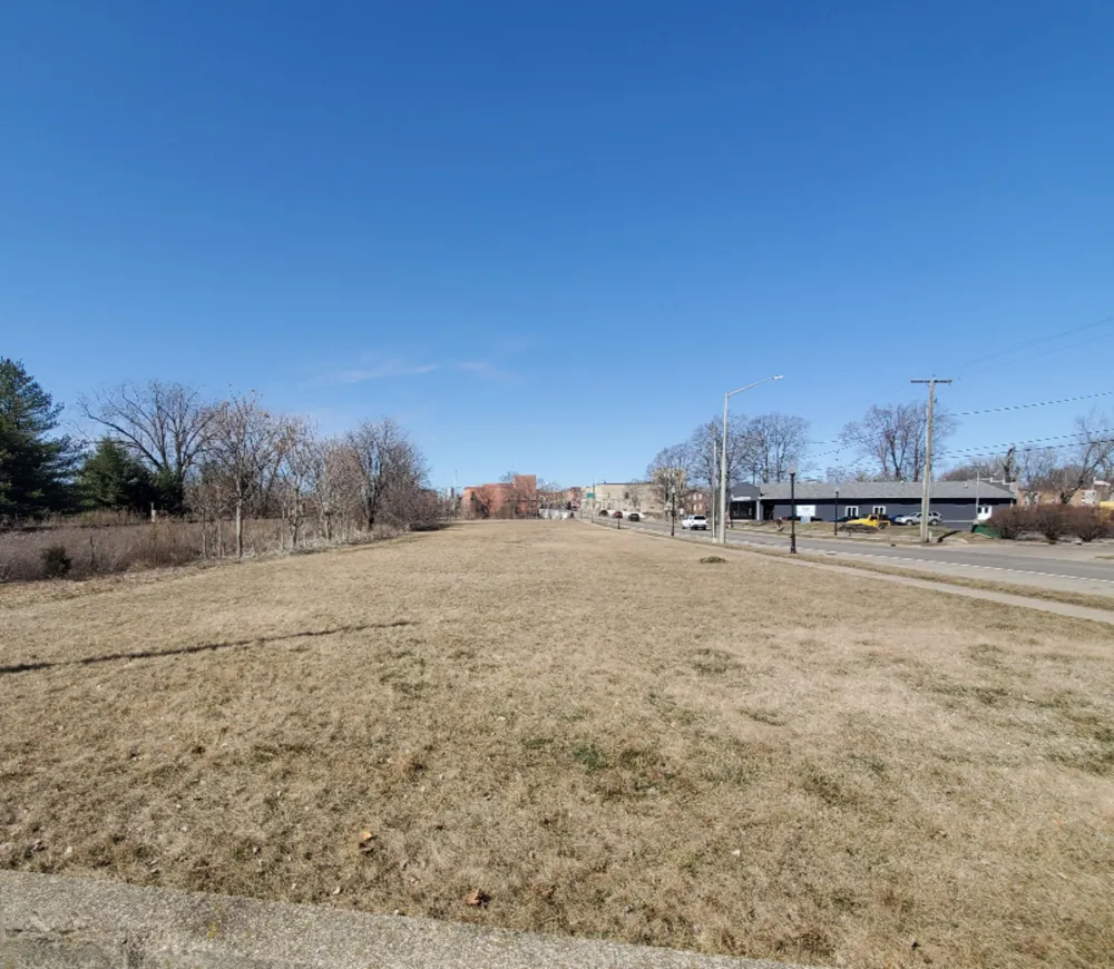 203 S Main Street Three Rivers, MI 49093