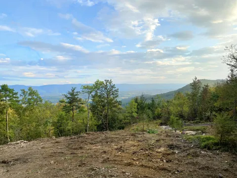 104 Sunrise Trail