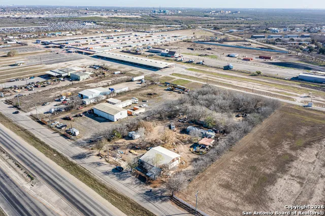 12748 S State Highway 16 San Antonio, TX 78224