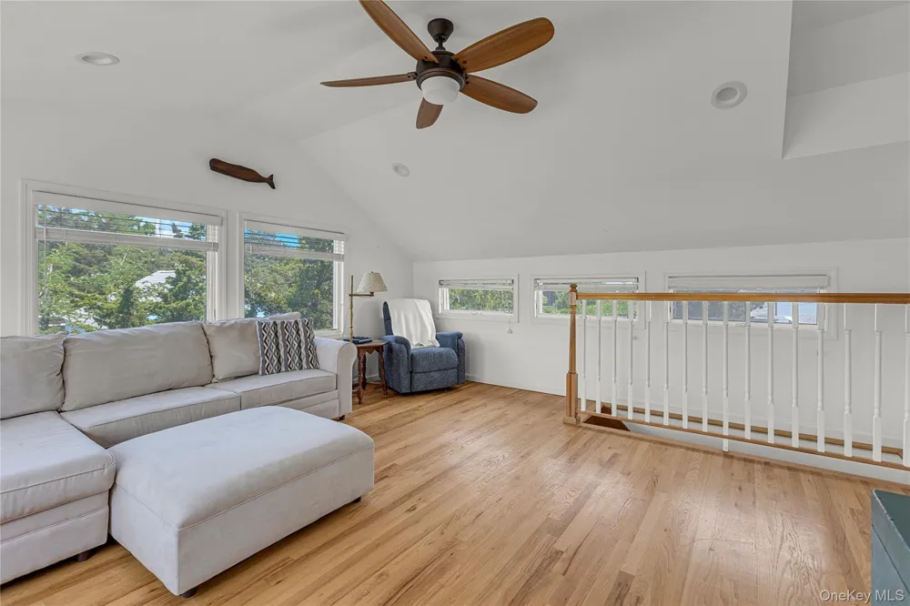 286 Towd Point Road Southampton, NY 11968