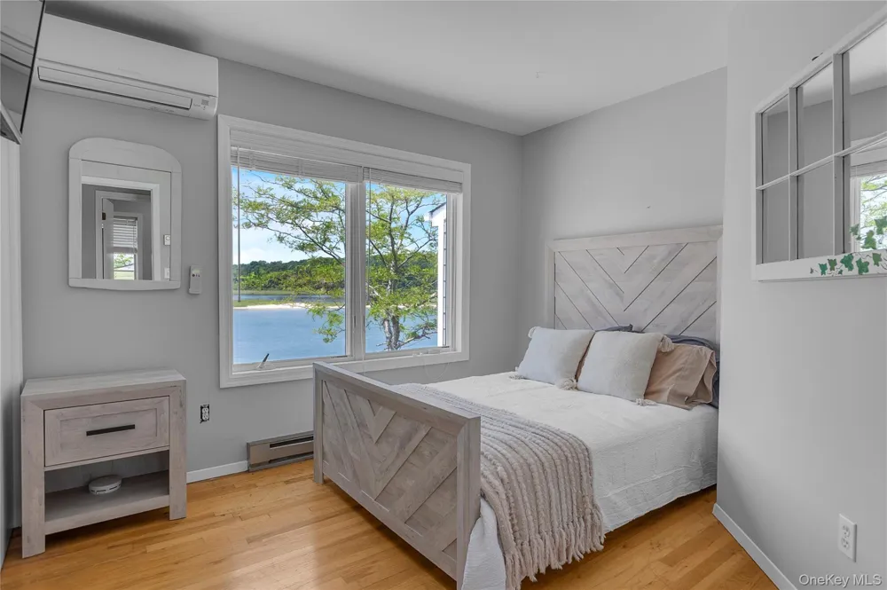 286 Towd Point Road Southampton, NY 11968