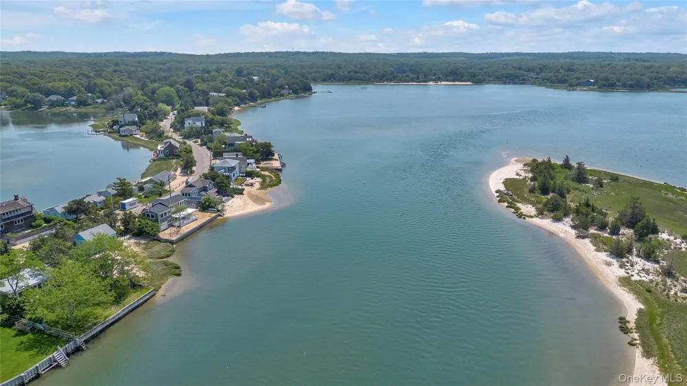 286 Towd Point Road Southampton, NY 11968