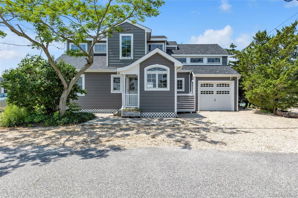 286 Towd Point Road Southampton, NY 11968