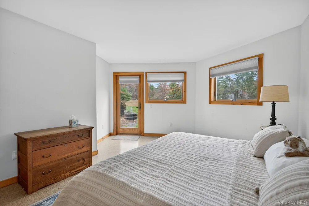 106 Mountain Laurel Lane Woodstock, NY 12498