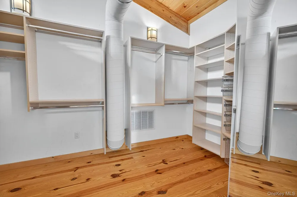 106 Mountain Laurel Lane Woodstock, NY 12498