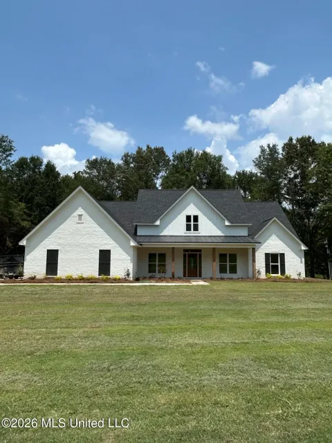 112 Crosswind Drive
