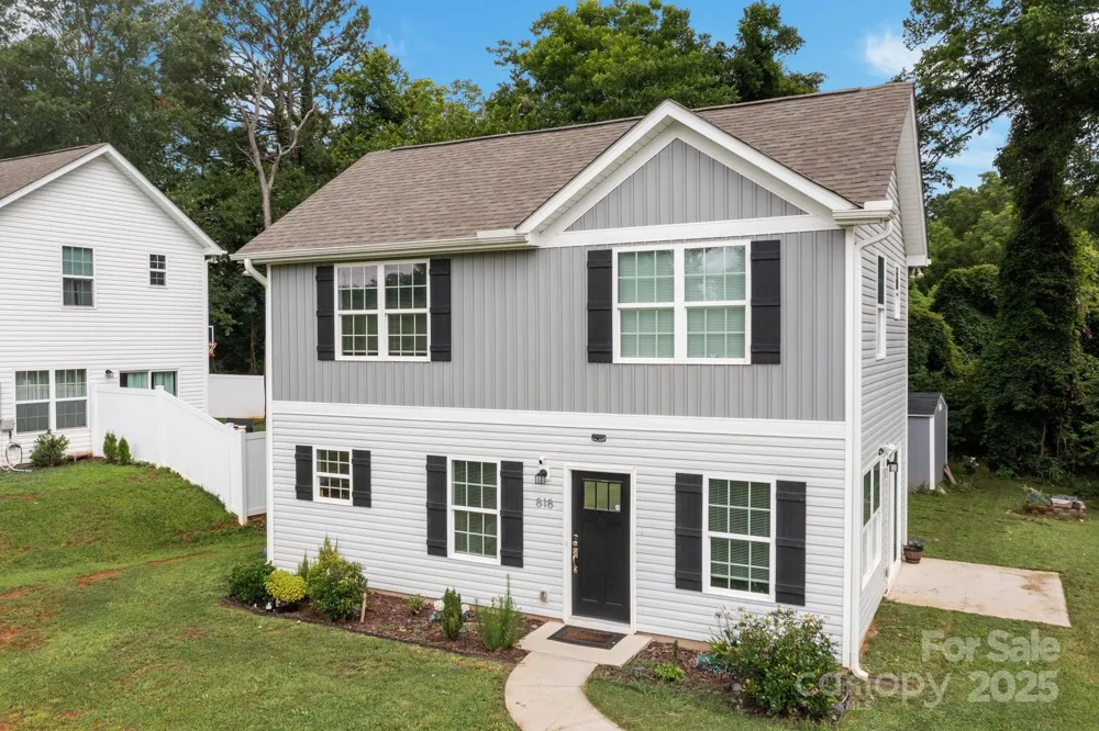 818 W Carolina Avenue Bessemer City, NC 28016