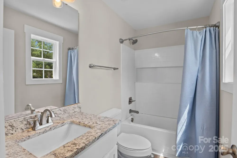 818 W Carolina Avenue Bessemer City, NC 28016