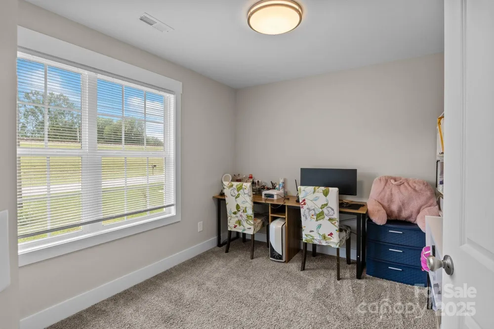 818 W Carolina Avenue Bessemer City, NC 28016