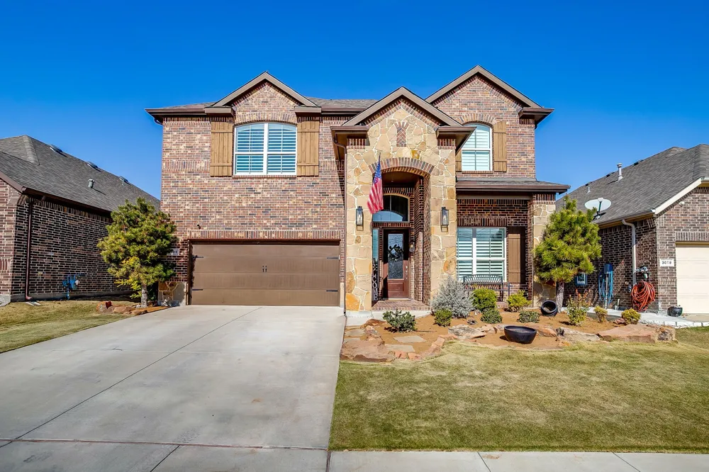 3025 Bella Lago Drive