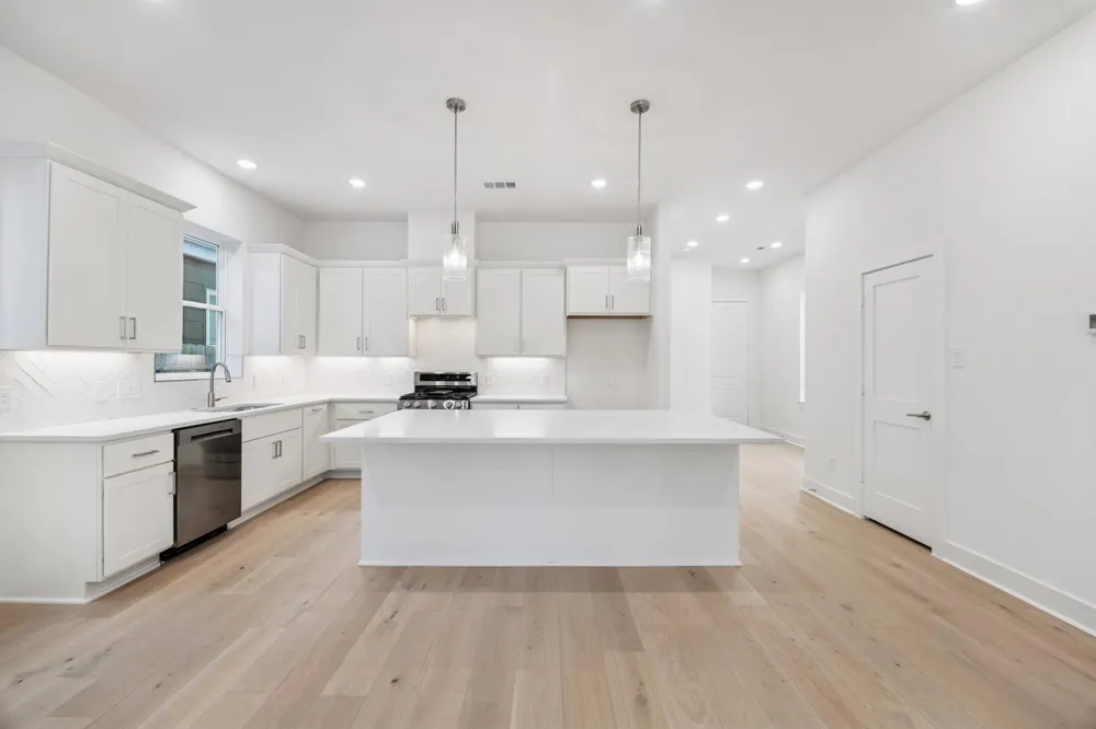 1321 Alexander Street