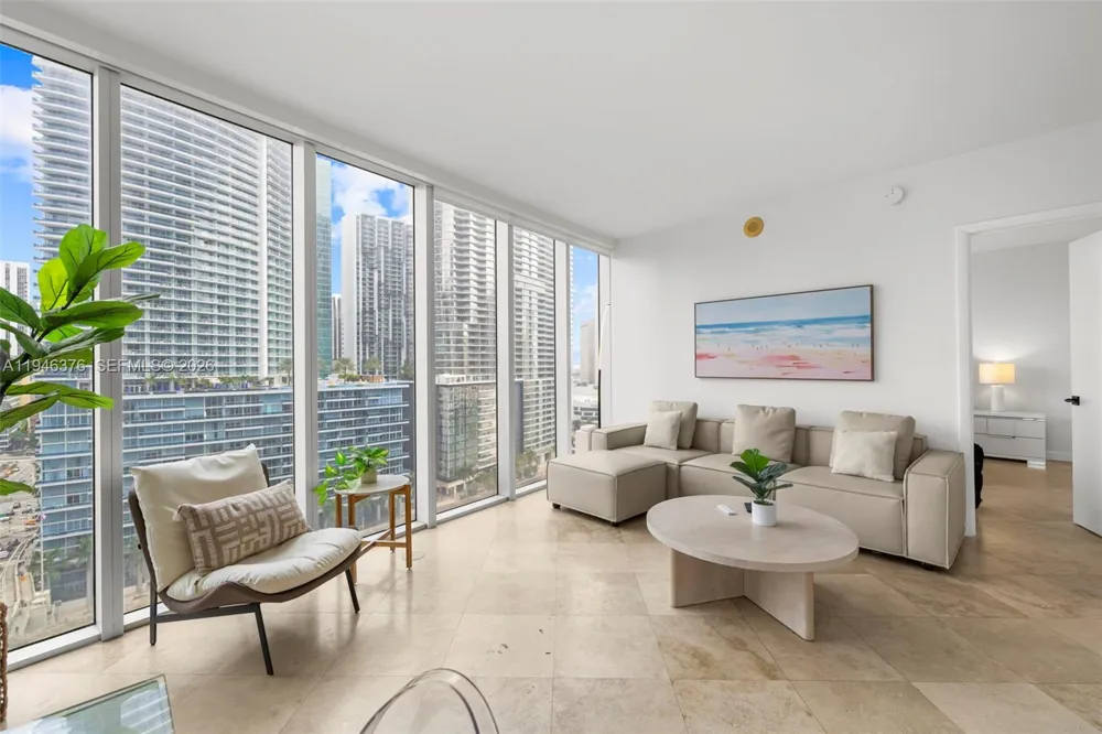 485 Brickell Ave #1804