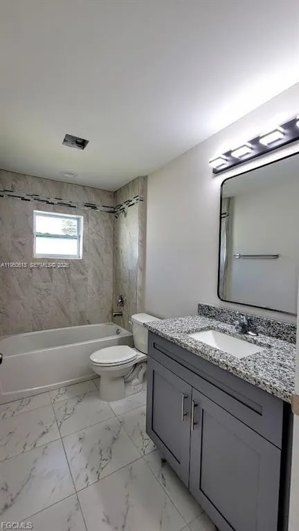 8038 Sunrise Cir. La Belle, FL 33935