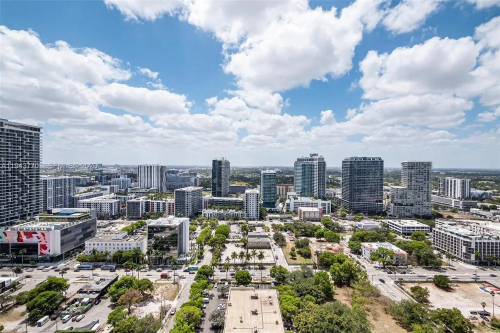 501 NE 31st St #3009