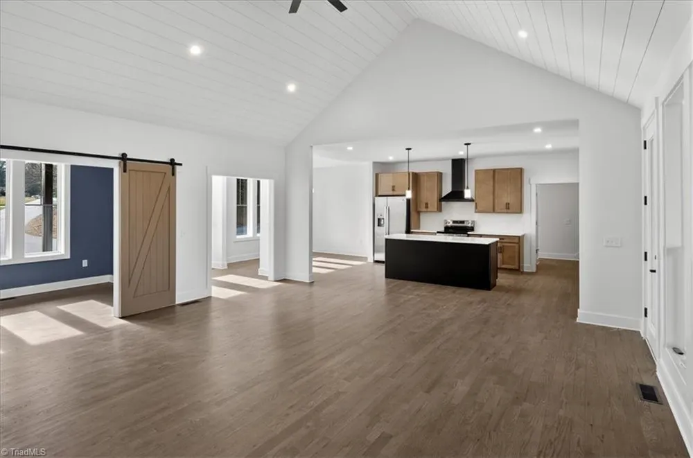 20 Busic Ridge Sparta, NC 28675