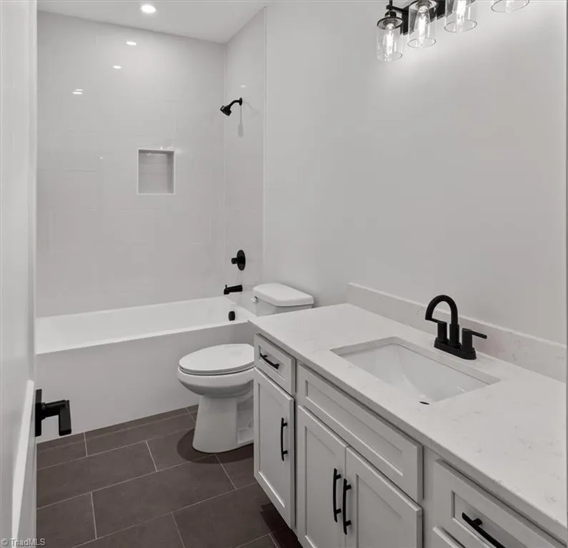 20 Busic Ridge Sparta, NC 28675