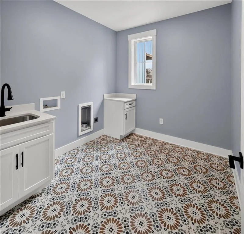 20 Busic Ridge Sparta, NC 28675