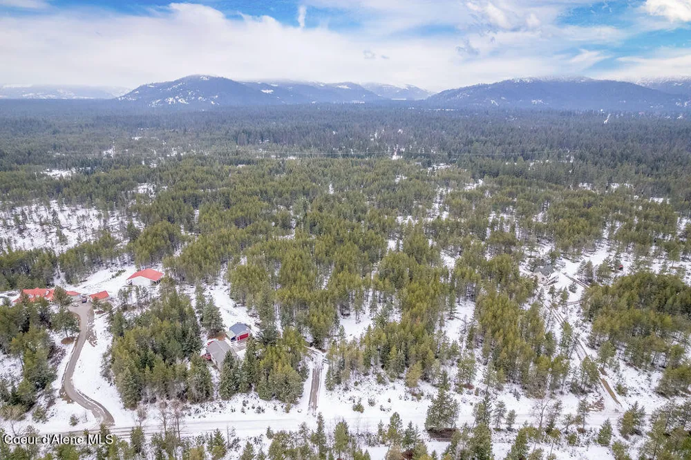 34517 Hayden Drive Spirit Lake, ID 83869