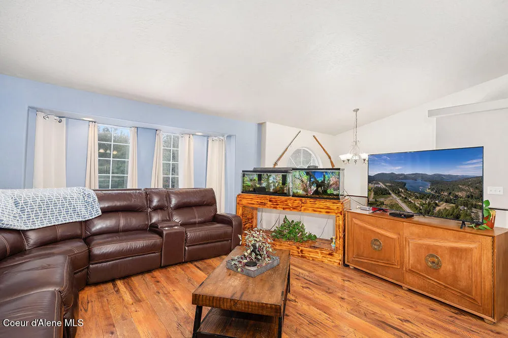 34517 Hayden Drive Spirit Lake, ID 83869
