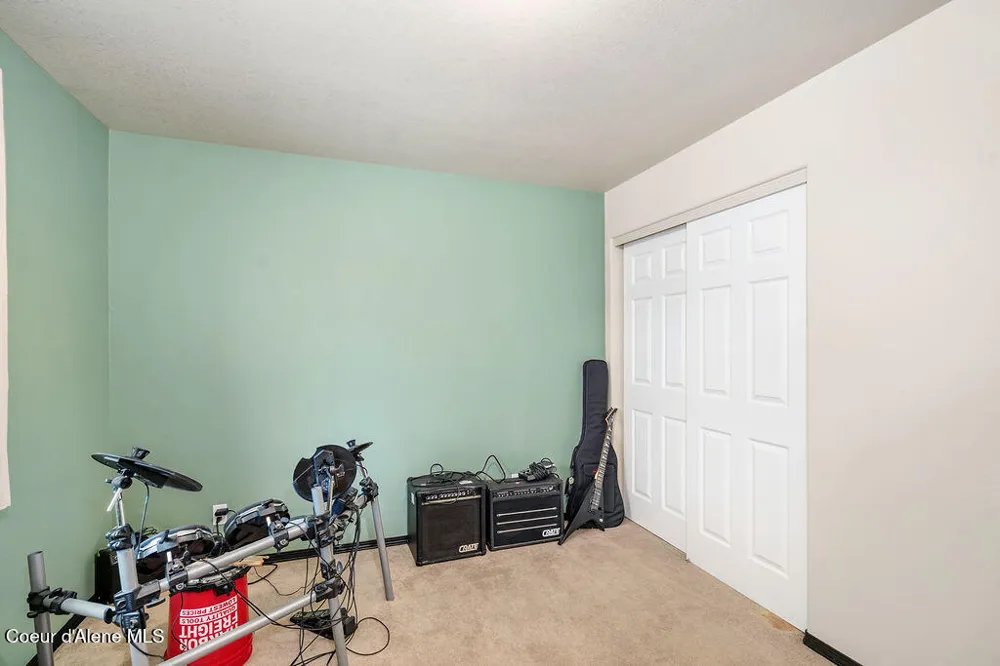34517 Hayden Drive Spirit Lake, ID 83869