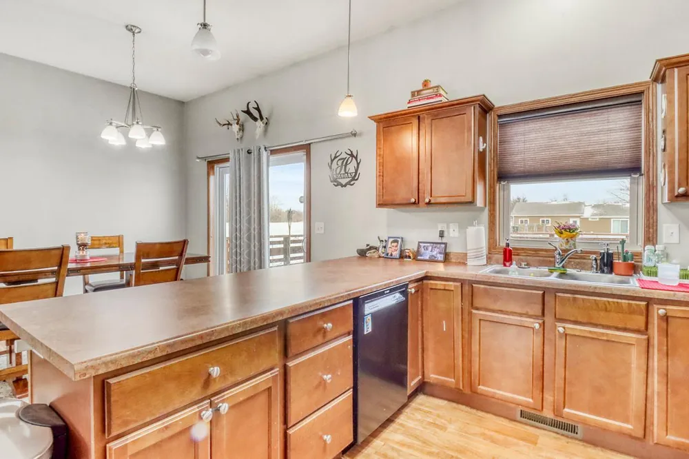302 Chicago Avenue Breckenridge, MN 56520
