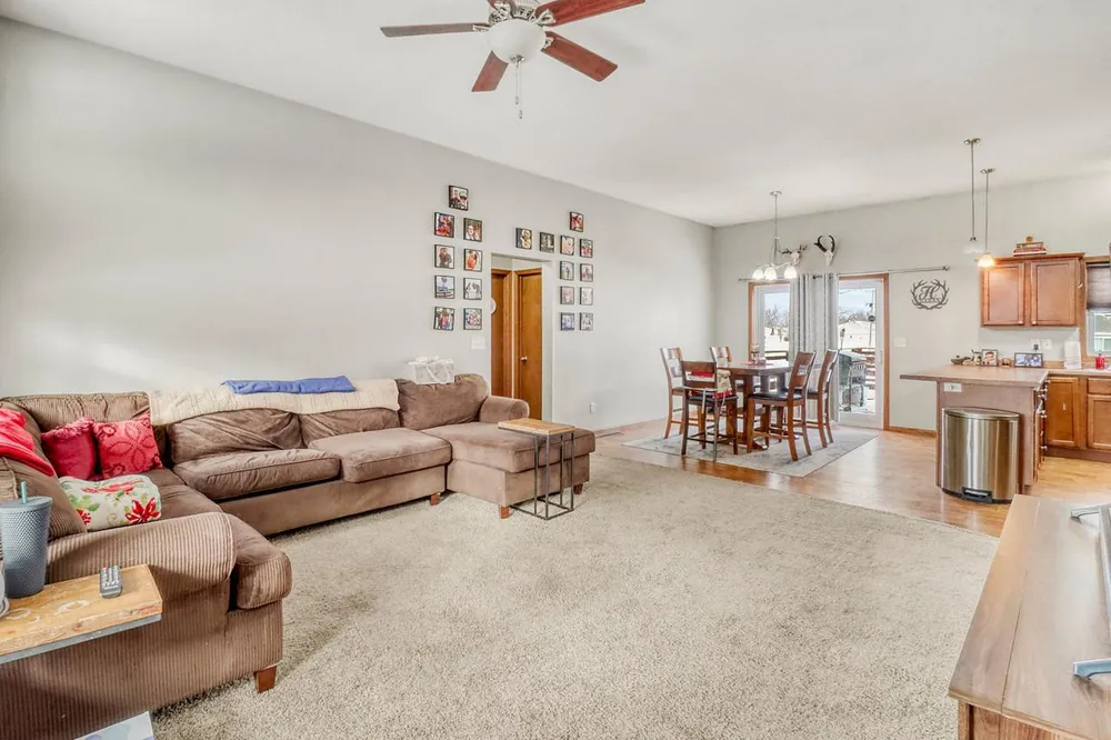 302 Chicago Avenue Breckenridge, MN 56520