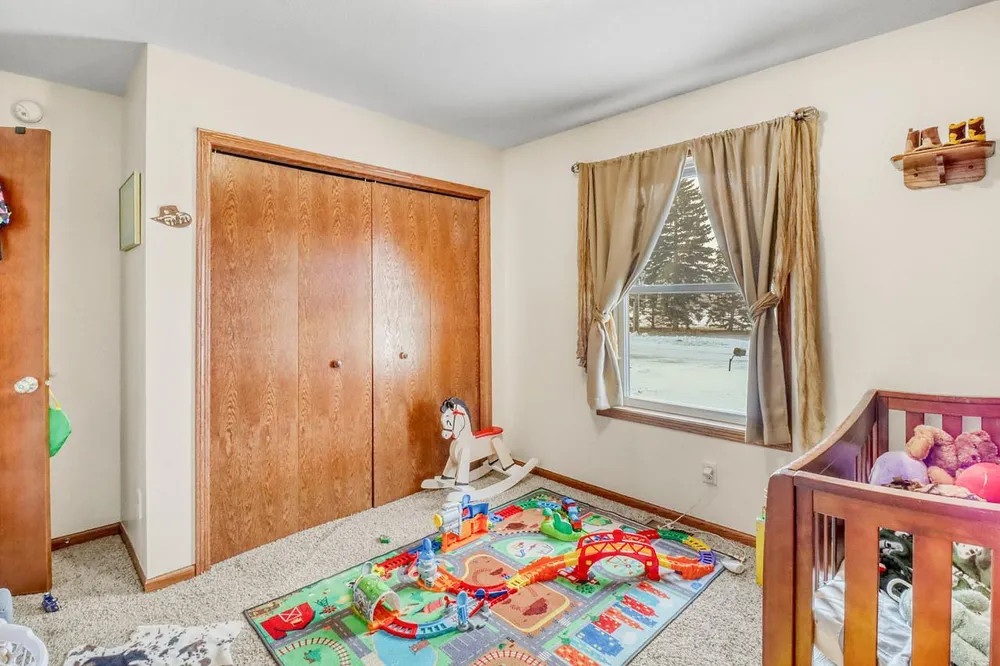 302 Chicago Avenue Breckenridge, MN 56520