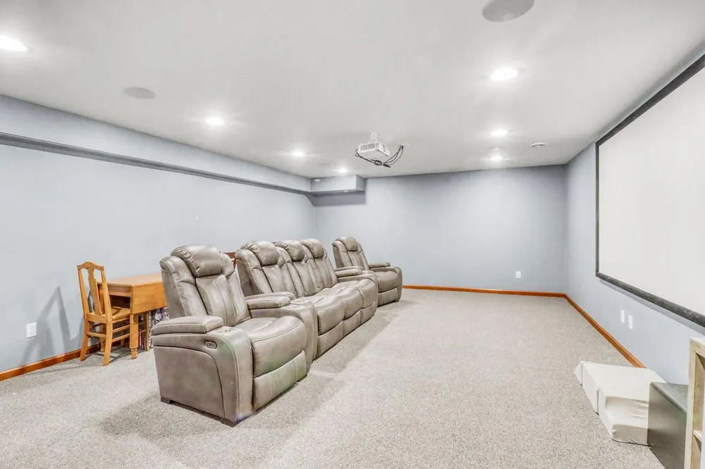 302 Chicago Avenue Breckenridge, MN 56520