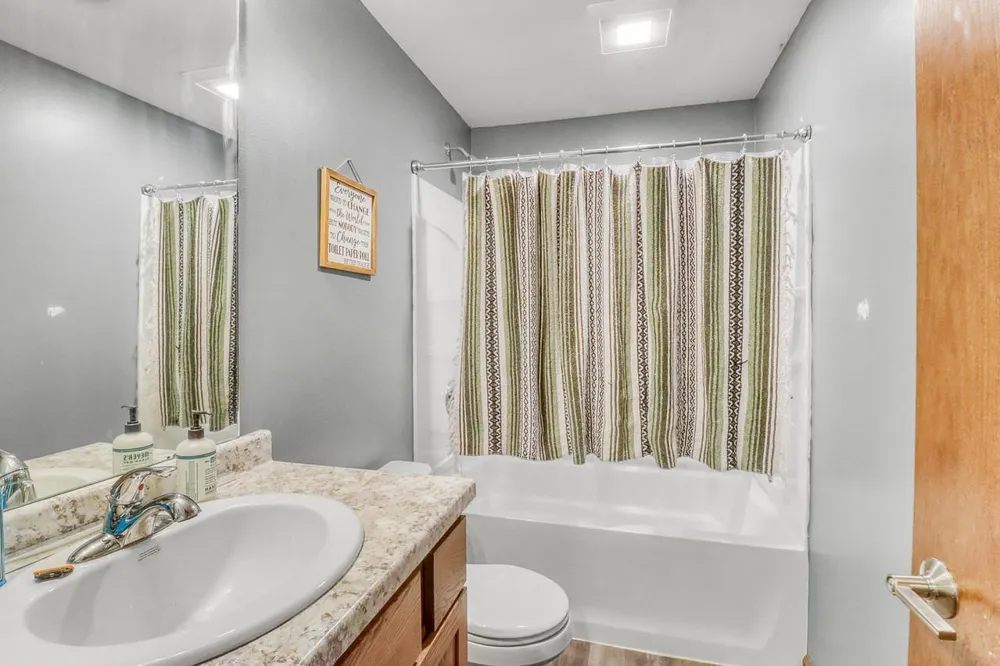 302 Chicago Avenue Breckenridge, MN 56520