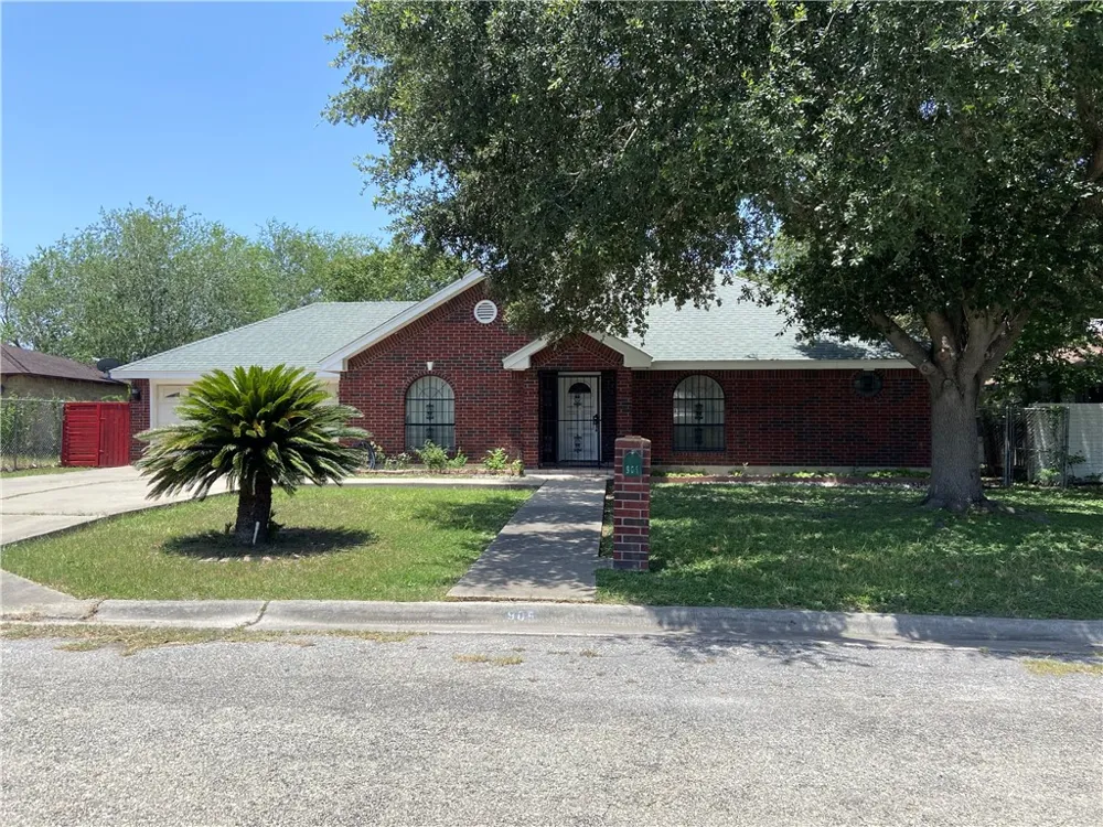 905 Franco Drive Alice, TX 78332