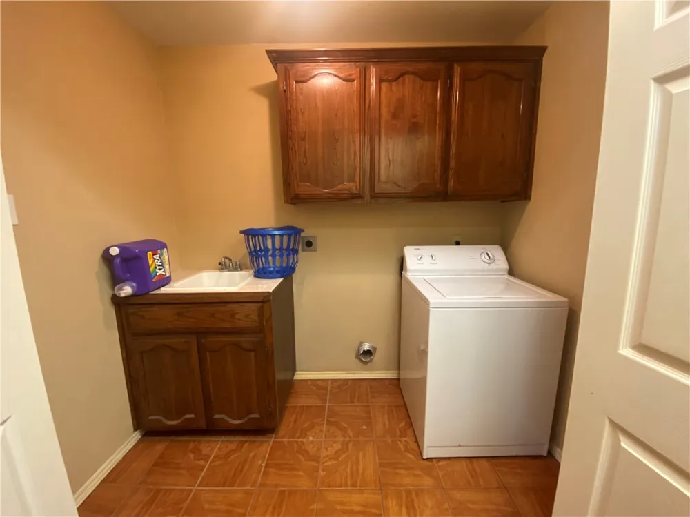 905 Franco Drive Alice, TX 78332