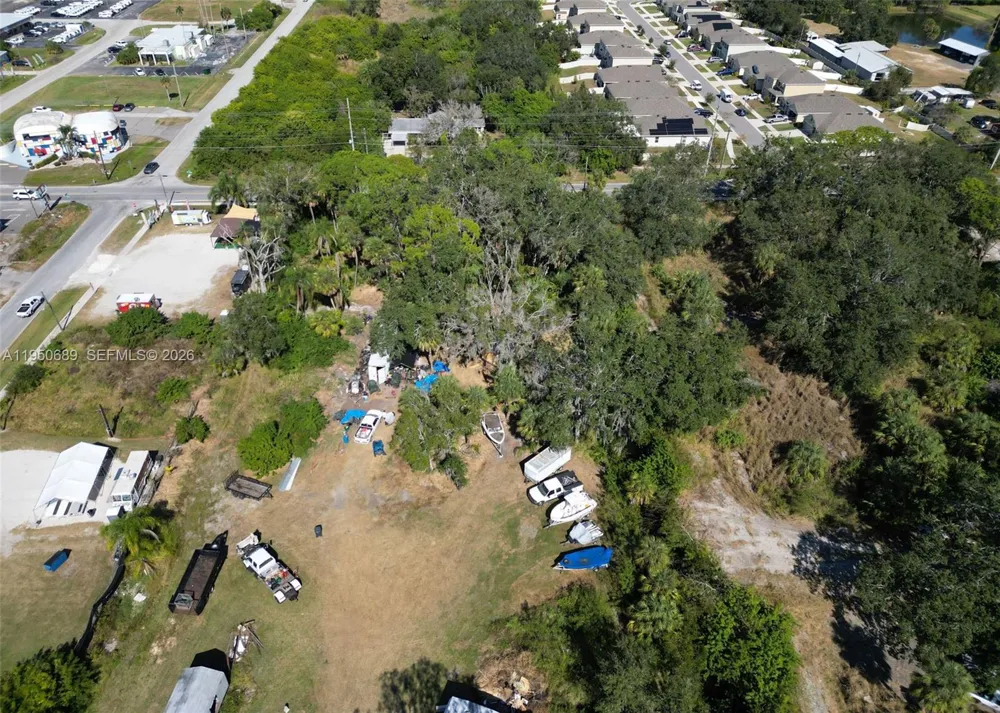 301 E Shell Point Road #77 Tampa, FL 33570