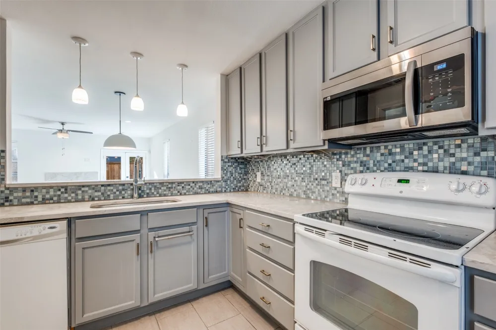 6646 E Lovers Lane #501