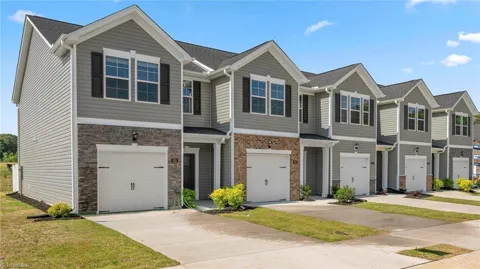 806 Gaelic Drive