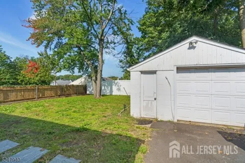 67 Woodland Avenue