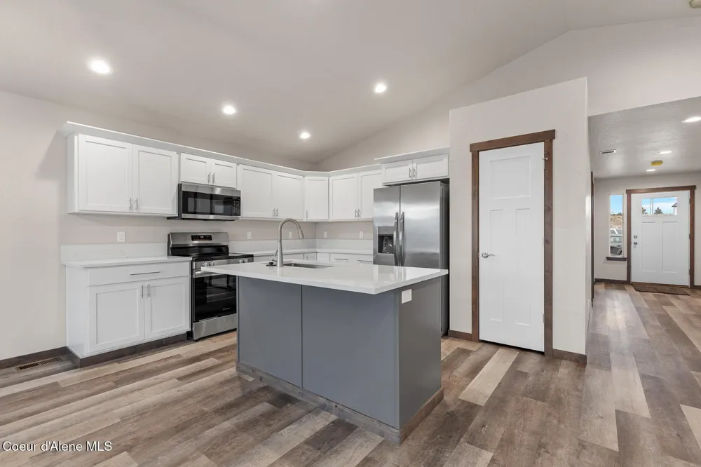 3594 Blaze Loop Post Falls, ID 83854