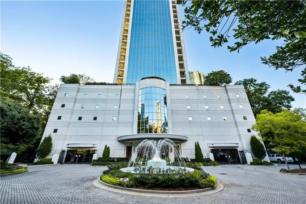 2828 Peachtree Road NW #2502