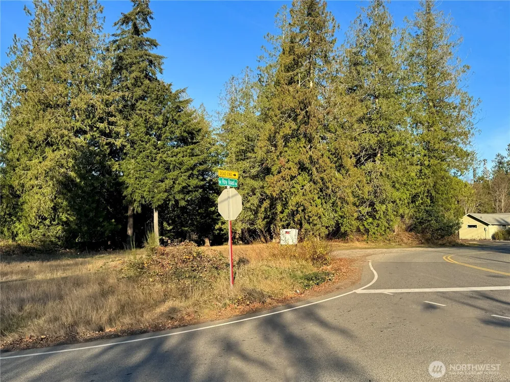 25 NE Roy Boad Road Belfair, WA 98528